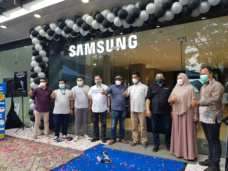 Banjir Promo di Grand Opening Samsung Experience Store Malang