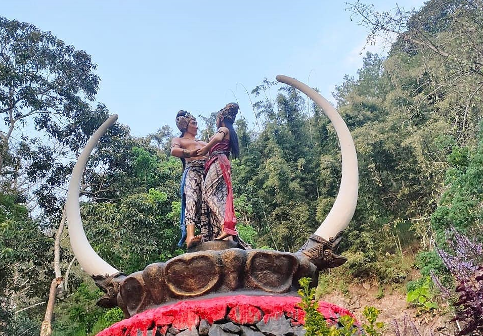 Mesra ... Wisata Alam Edukatif dan Tradisional ala Taman Kemesraan