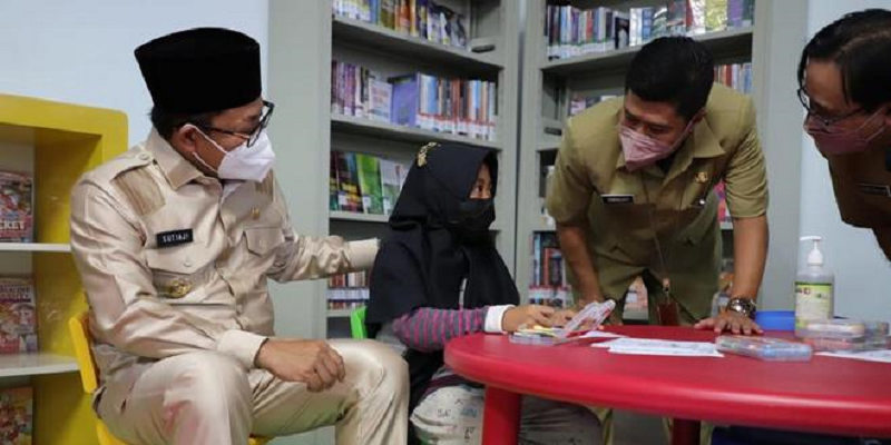 Urus Perizinan Makin Mudah di Mal Pelayanan Publik Merdeka