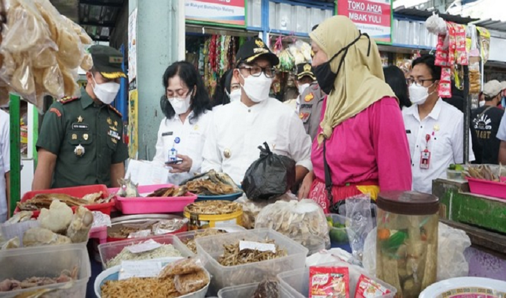 Tidak Perlu Panik, Selama Lebaran Sutiaji Pastikan Kebutuhan Pokok Tetap Aman