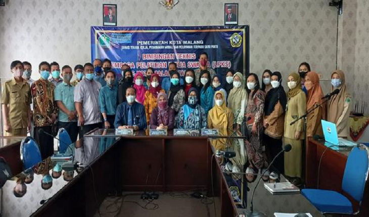 Tingkatkan Kemampuan Sumber Daya Manusia, Disnaker PMPTSP Gelar Bimtek