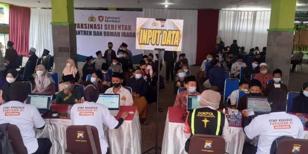 Percepat Vaksinasi, Pemkot Malang Terapkan Strategi Jemput Bola