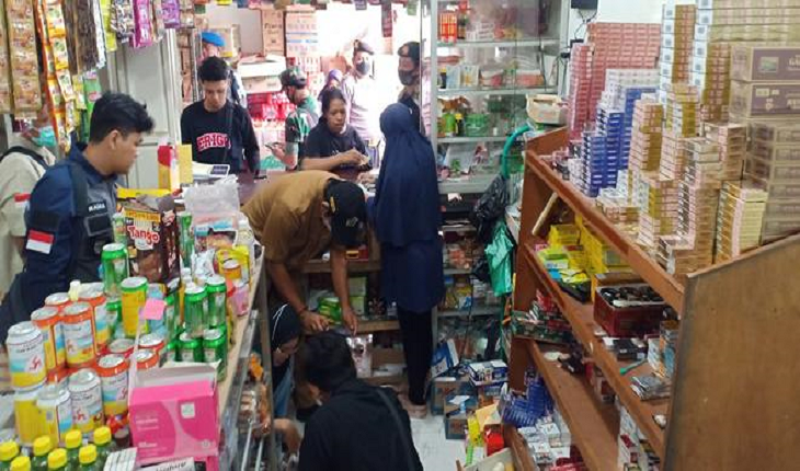 Bea Cukai Temukan Ratusan Bungkus Rokok Ilegal di Daerah Kecamatan Kedungkandang