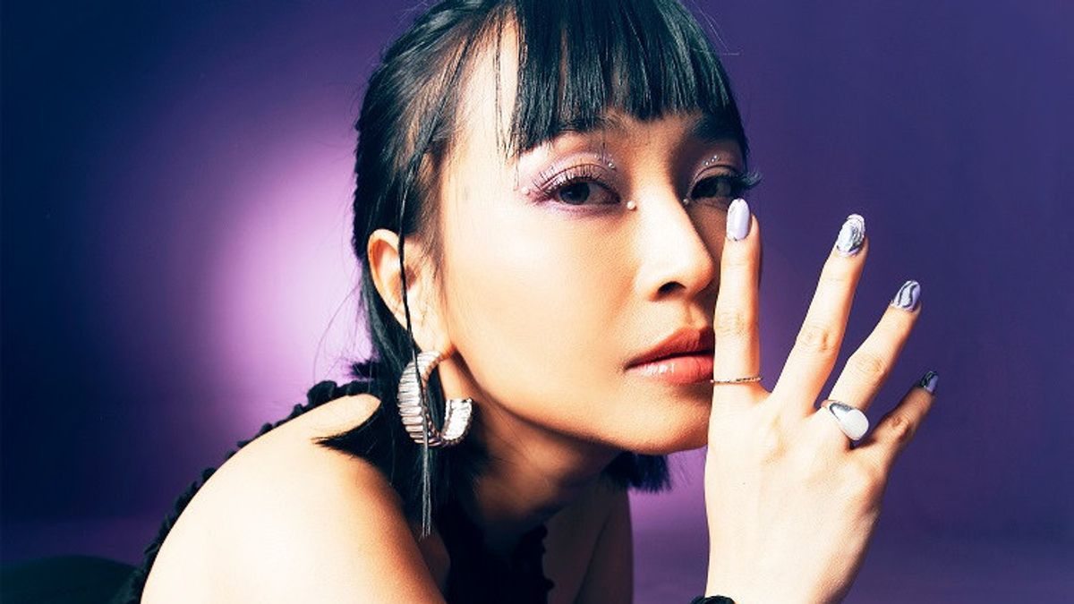 Tampil dengan Nama Baru, RINNI Hadirkan Single Baru