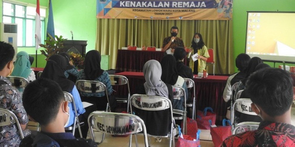 Sosialisasi di Kecamatan Lowokwaru untuk Cegah Kenakalan Remaja