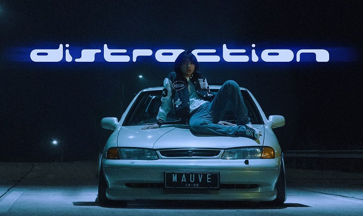 Kembali Sapa Penggemarnya, Weda Mauve Rilis Single “Distraction”