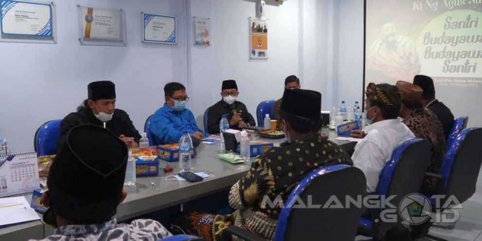 Hari Santri 2021: Pentingnya Kebudayaan dan Pembangunan