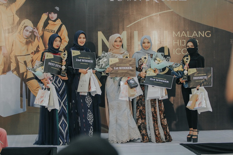 Malang Hijab Icon: Ajang Pencarian Model Paket Lengkap